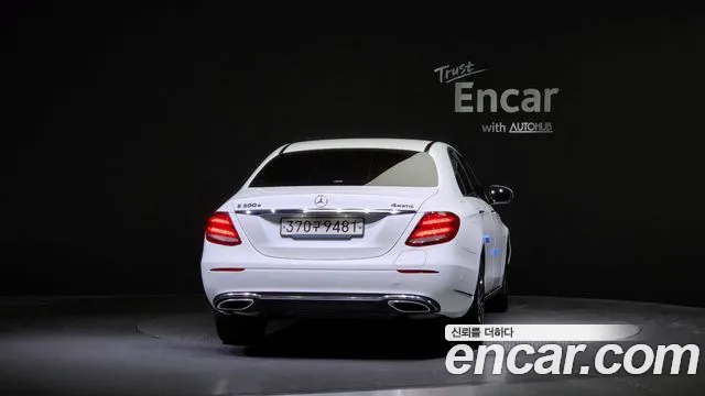 Mercedes-Benz E-Class 2020 — фото 4