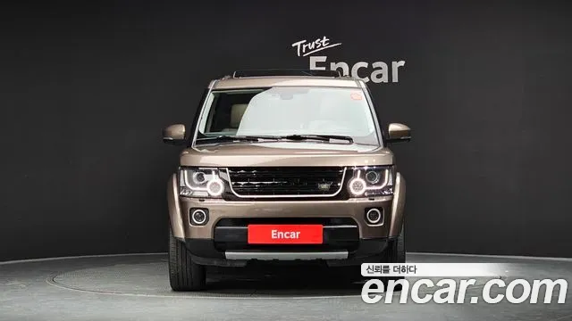 Land Rover Discovery 2016 — фото 3
