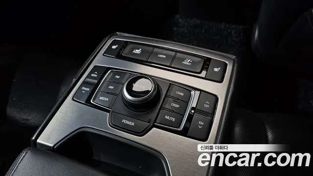 Hyundai Genesis 2015 — фото 16