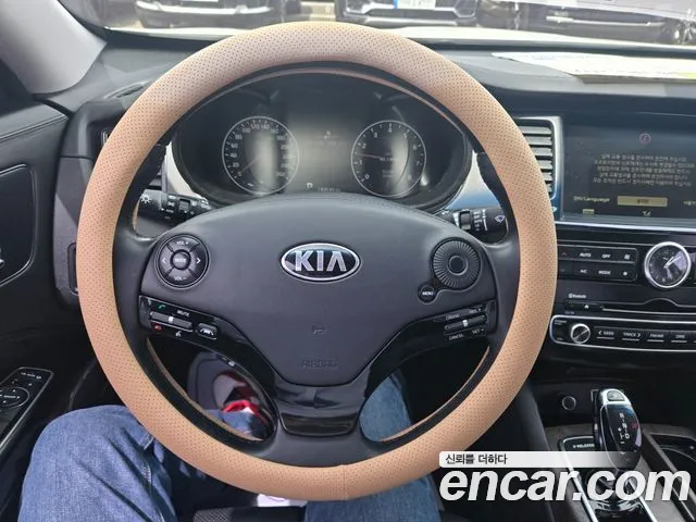 Kia K9 2013 — фото 14