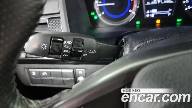 KG_Mobility_Ssangyong Rexton 2020 — фото 13