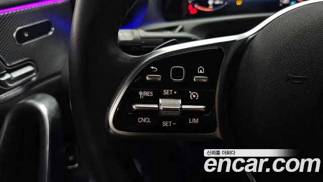 Mercedes-Benz A-Class 2021 — фото 18