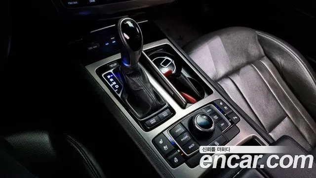 Hyundai Genesis 2015 — фото 9