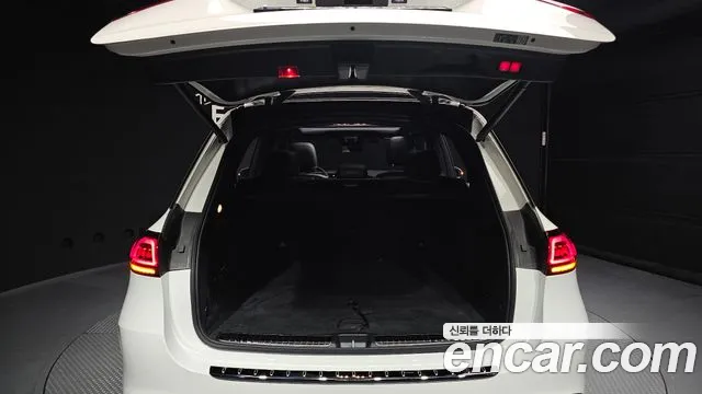 Mercedes-Benz GLE-Class 2023 — фото 20