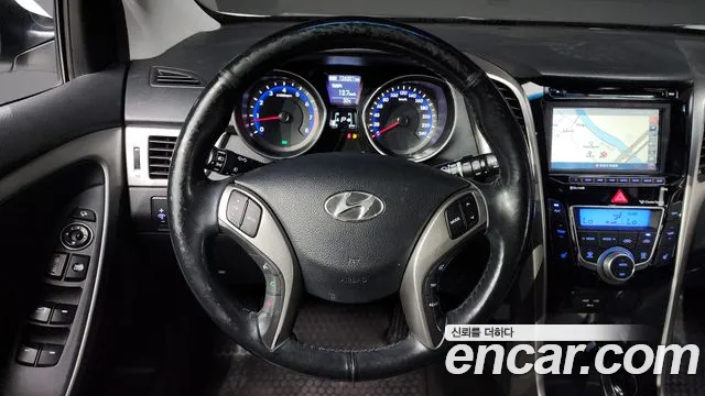 Hyundai i30 2014 — фото 15