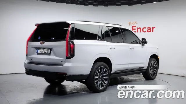 Cadillac Escalade 2022 — фото 2