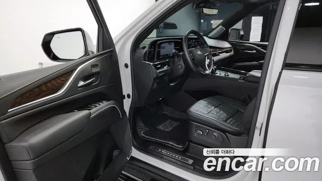 Cadillac Escalade 2022 — фото 10