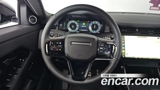 Land Rover Range Rover Evoque 2024 — фото 13