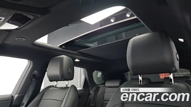 Land Rover Range Rover Evoque 2024 — фото 18