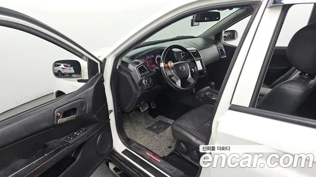 KG_Mobility_Ssangyong KORANDO 2017 — фото 10