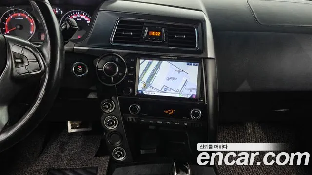 KG_Mobility_Ssangyong KORANDO 2017 — фото 17