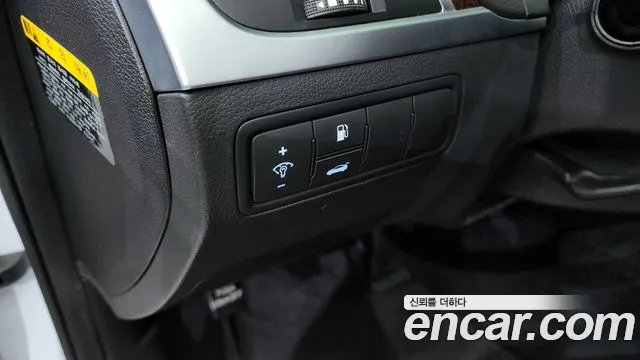 Hyundai Genesis 2015 — фото 13