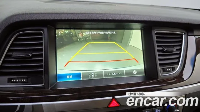 Hyundai Genesis 2015 — фото 17