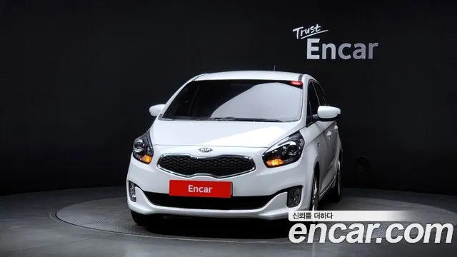 Kia Carens 2015 — фото 3