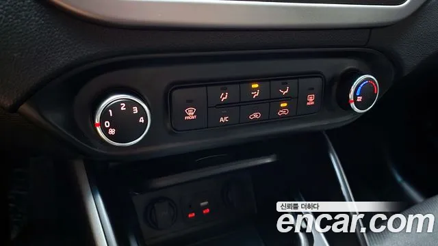 Kia Carens 2015 — фото 18