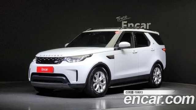 Land Rover Discovery 2019 — фото 1