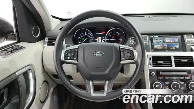 Land Rover Discovery Sport 2016 — фото 13