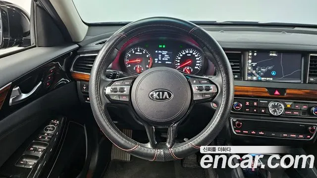 Kia K7 2016 — фото 13