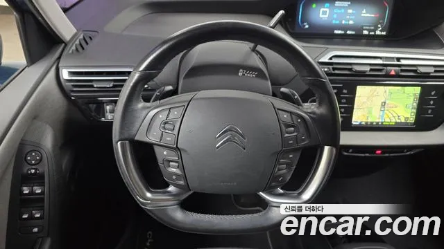 Citroen-DS C4 Picasso 2016 — фото 13