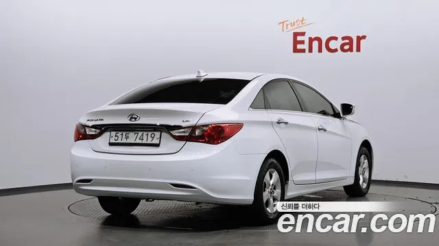 Hyundai Sonata 2016 — фото 2