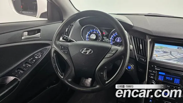 Hyundai Sonata 2016 — фото 13