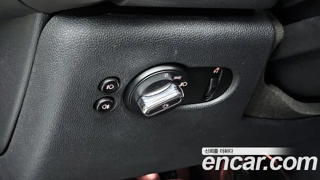 Mini Cooper 2016 — фото 17