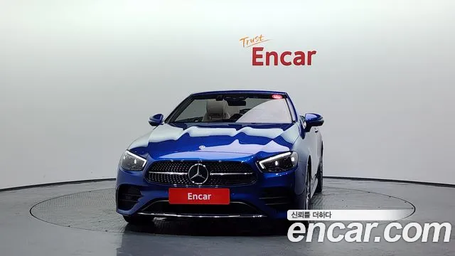 Mercedes-Benz E-Class 2023 — фото 3