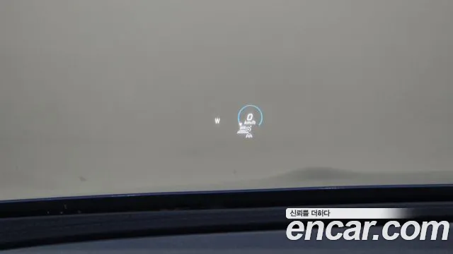 Mercedes-Benz E-Class 2023 — фото 17
