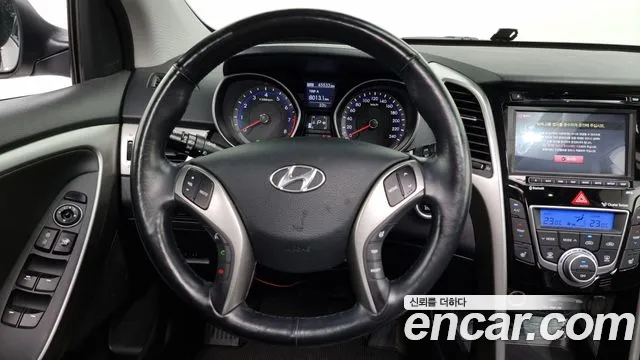 Hyundai i30 2014 — фото 13