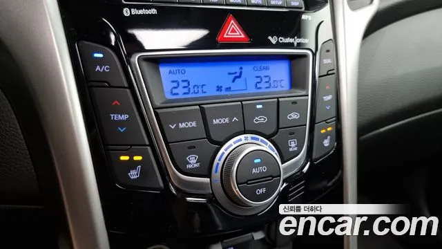 Hyundai i30 2014 — фото 14