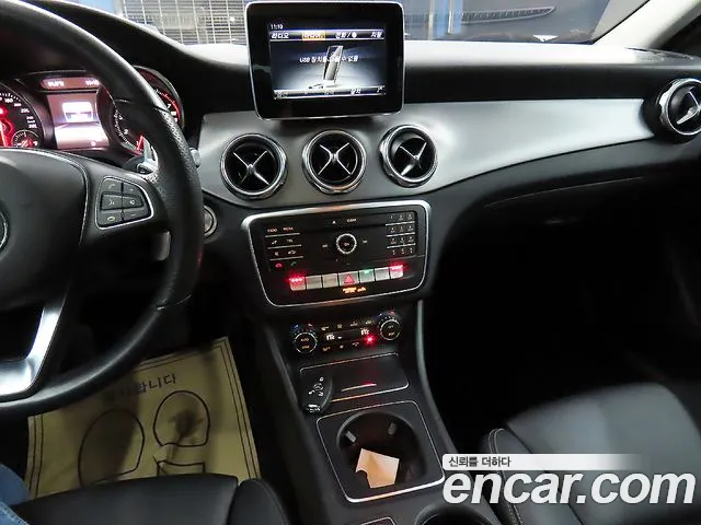 Mercedes-Benz GLA-Class 2019 — фото 13