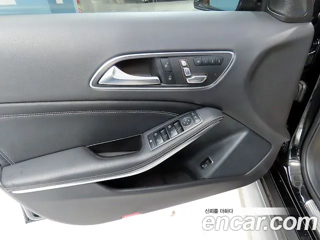 Mercedes-Benz GLA-Class 2019 — фото 16