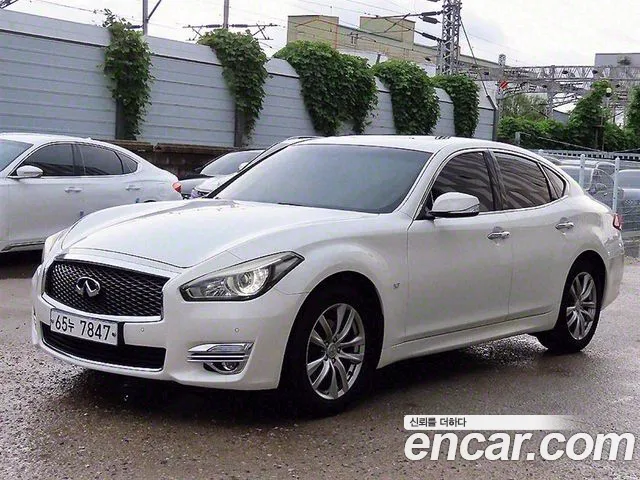 Infiniti Q70 2015 — фото 2