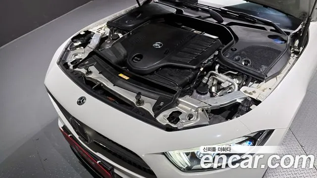 Mercedes-Benz CLS-Class 2021 — фото 6
