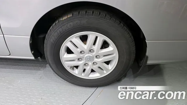 Hyundai Starex 2017 — фото 5