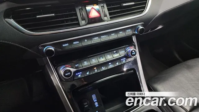 Hyundai Grandeur 2017 — фото 16