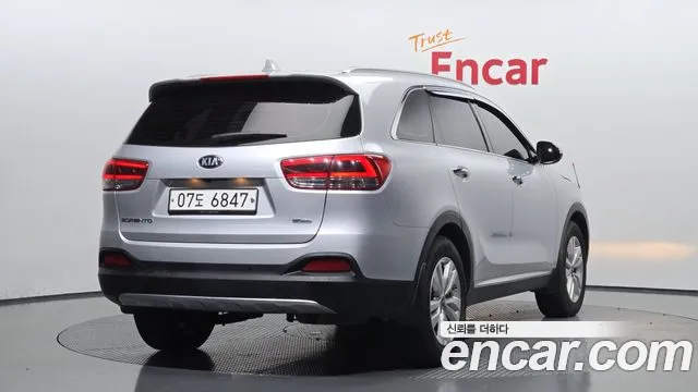Kia Sorento 2017 — фото 2