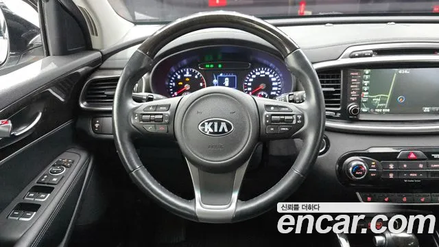 Kia Sorento 2017 — фото 13