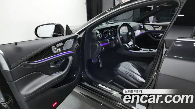 Mercedes-Benz CLS-Class 2023 — фото 11