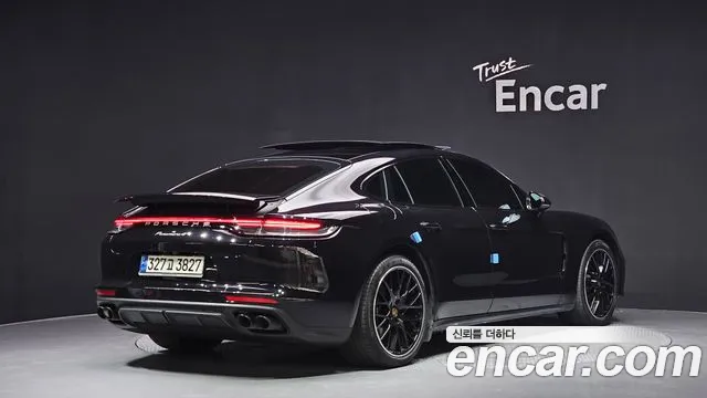 Porsche Panamera 2022 — фото 2