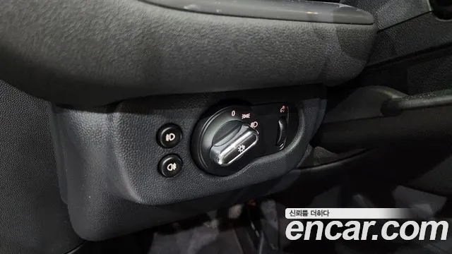 Mini Clubman 2019 — фото 14