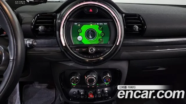 Mini Clubman 2019 — фото 17