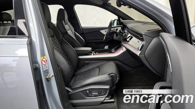Audi Q7 2023 — фото 11