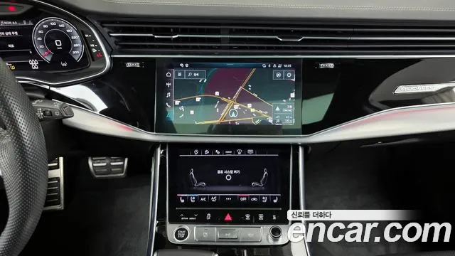 Audi Q7 2023 — фото 14