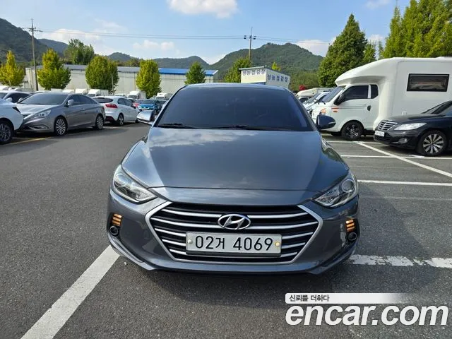Hyundai AVANTE 2017 — фото 2
