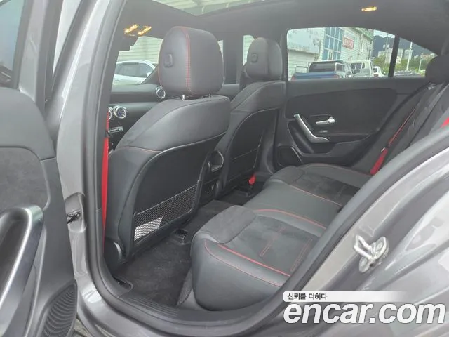 Mercedes-Benz A-Class 2024 — фото 16
