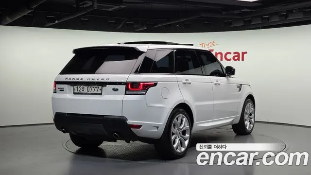 Land Rover Range Rover Sport 2016 — фото 4