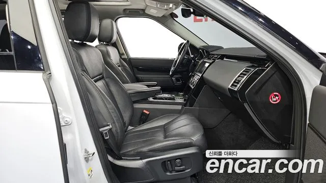 Land Rover Discovery 2018 — фото 9