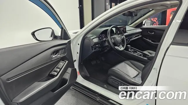 Honda Accord 2024 — фото 10