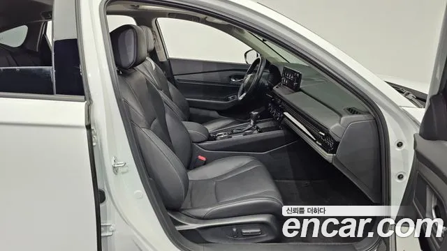 Honda Accord 2024 — фото 11